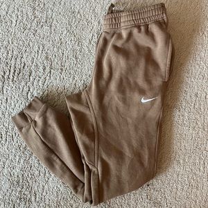 Nike Men’s sportswear joggers